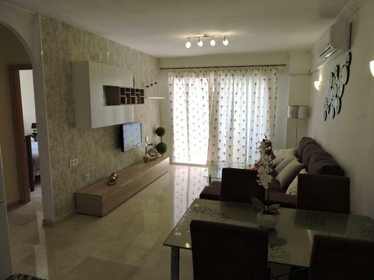 Апартаменты Palm Beach Фуэнхирола Экстерьер фото